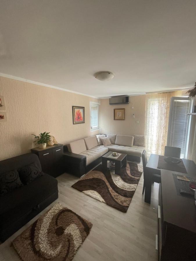 Studio Apartment For Rent In Budva Exteriér fotografie